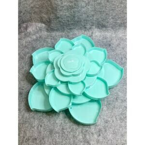 We R Memory Keepers BLOOM Embellishment Storage Flower, Mint, Craft Storage